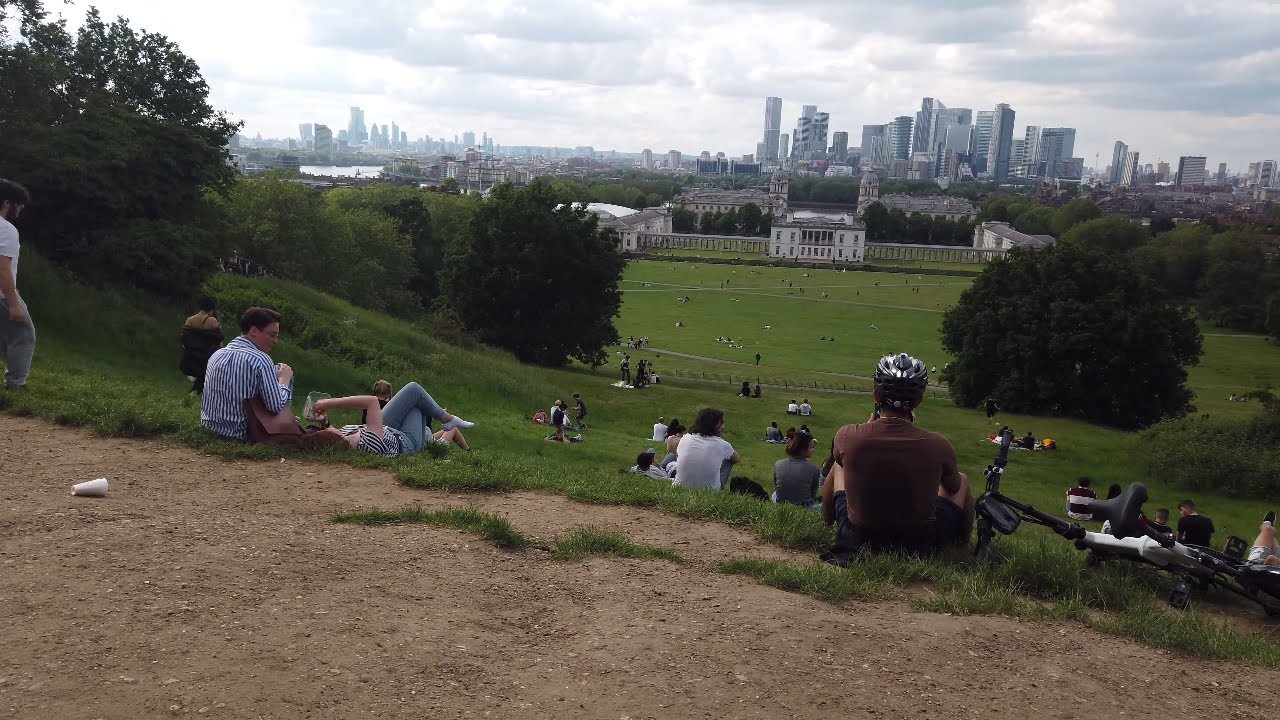 Day Trip to Greenwich - 4K Greenwich Street Walk, Cutty Sark, Maritime Museum and the Greenwich Park