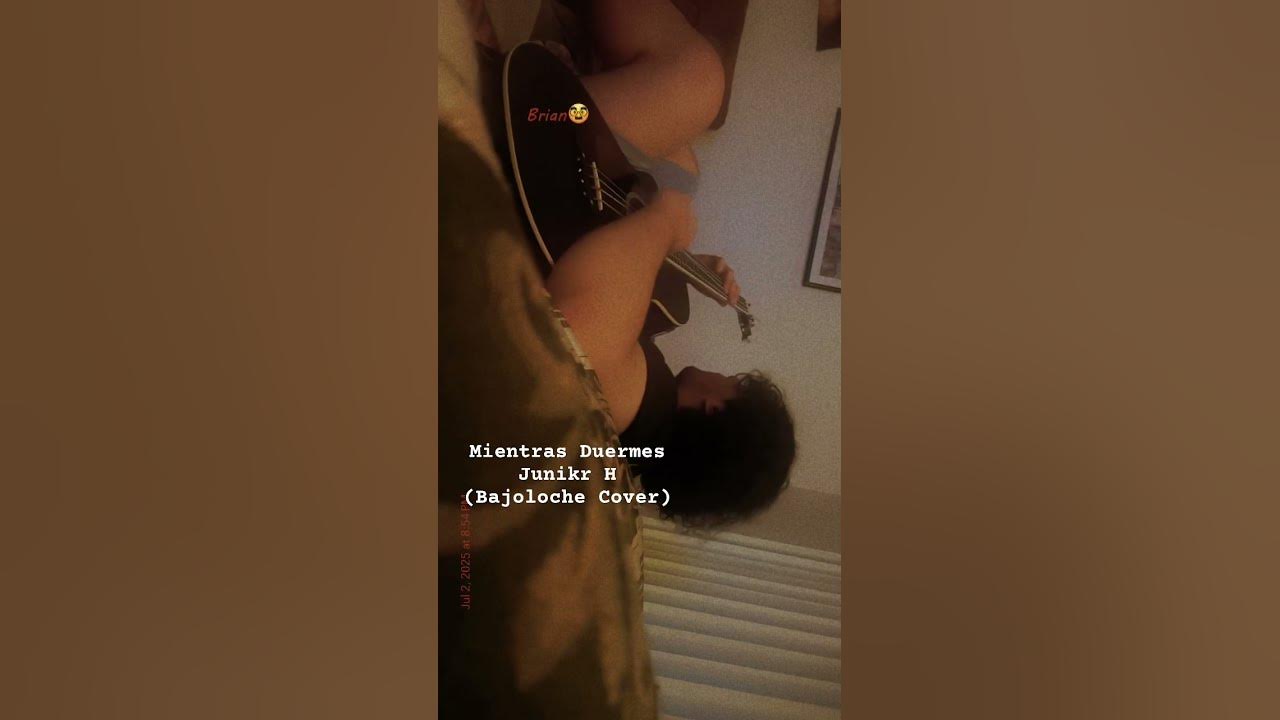 MIENTRAS DUERMES- Junior H (Bajoloche Cover) #ytshorts #guitar #bajoloche #music #bassguitar