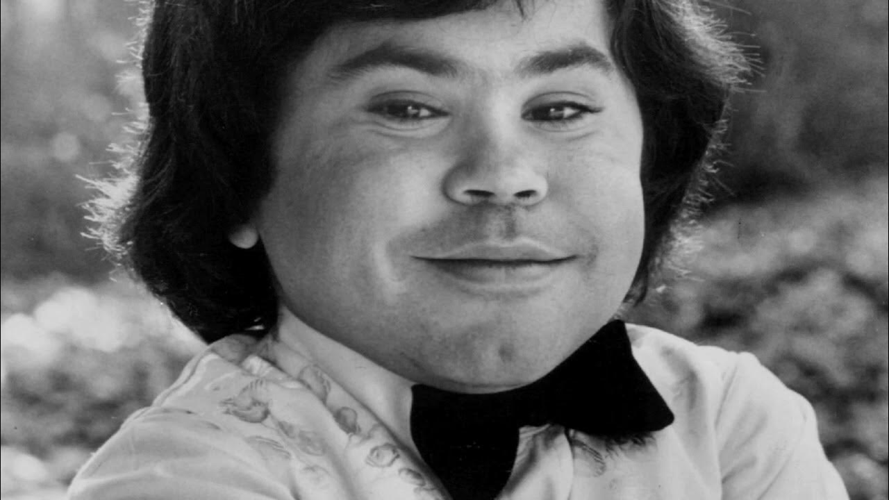 "Fantasy Island's" Herve` Villechaize Sad, Tragic Life And Death YouTube