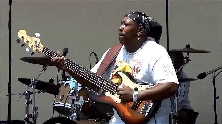 Larry Williams Bassist Amasing!!