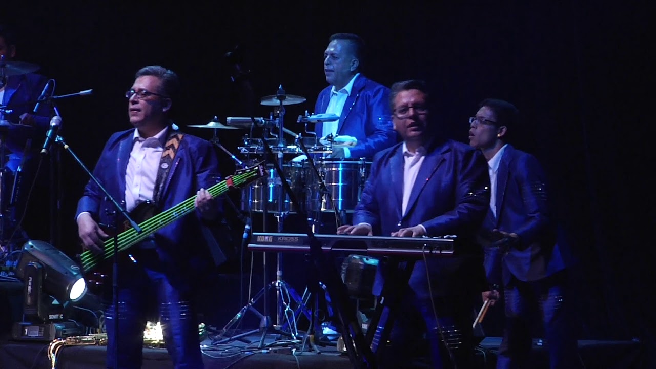 Internacional Carro  - Nadie Como Tu (En Vivo En El Teatro Metropolitan)