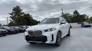 Tour the 2024 X5 xDrive40i in Mineral White | 4K