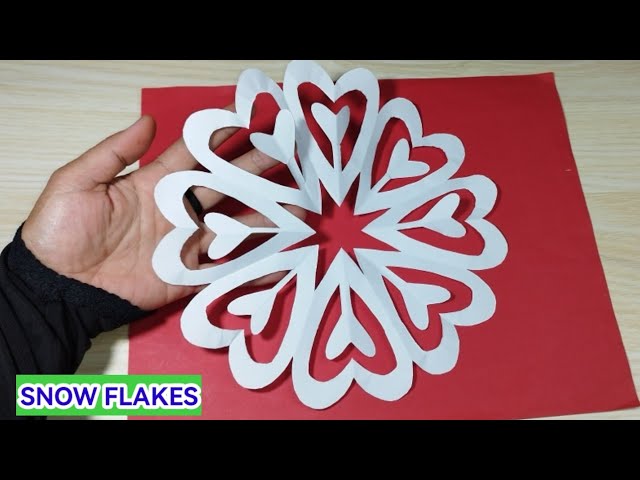 How to cut a traditional snowflake out of paper ❄ 