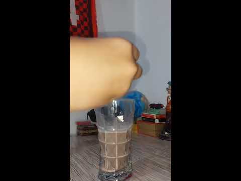 آیس بیوتیک