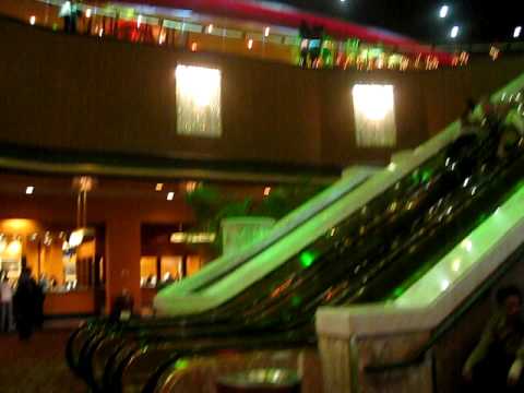 Playing SLOT MACHINES at BOULDER STATION CASINO in LAS VEGAS! 3 day trip Part 1 *vlog* Win/Lose