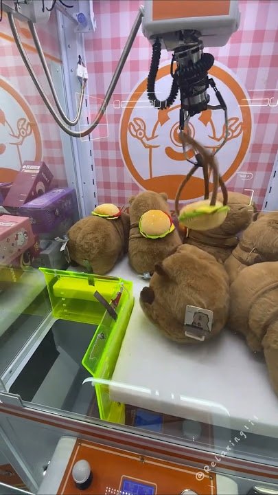 So Interesting Claw Machine #asmr #funny #odlysatisfying #satisfying #fyp