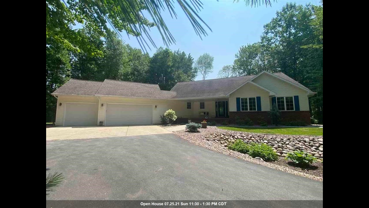 144 Spruce Street, New Smyrna Beach, FL 32168 Donna Concannon MLS