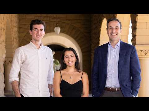 President Levin in conversation with Jared Hammerstrom, ’27, and Celeste Vargas, ’27