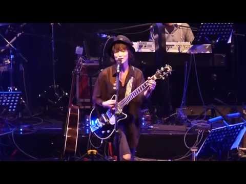何韻詩 - 瘋子 @ Reimagine 自定義 HOCC 2015 Live (台中場) 2015-04-03