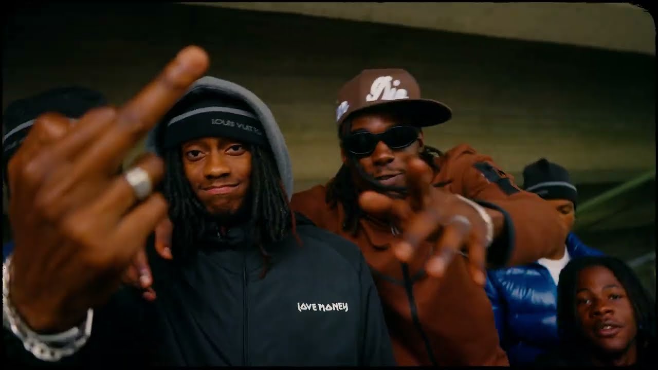 Watch M.Y.B. & @Gambino_LaMG - Mon Sang (clip officiel) on YouTube Watch M.Y.B. & @Gambino_LaMG - Mon Sang (clip officiel) on YouTube