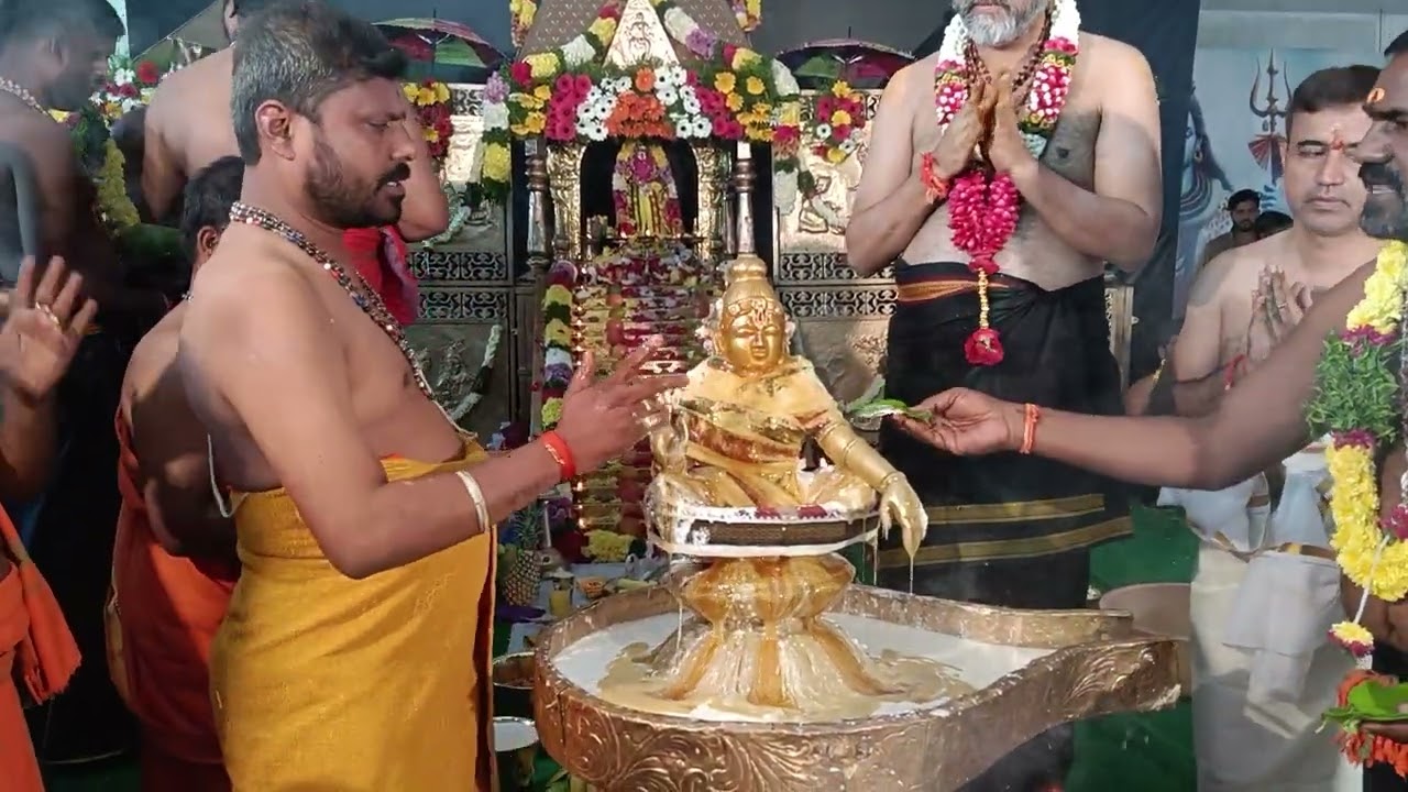 Swami saranam Ayyappa Ayyappa Swamy mahapadi Pooja 🙏 Muthangi sangareddy 🙏🙏🙏🙏@@@######&&&🔥🌷🥀💐