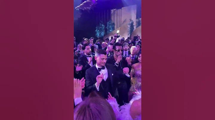 Now that's what we call an EPIC wedding party!😍 #lebaneseweddings #shorts