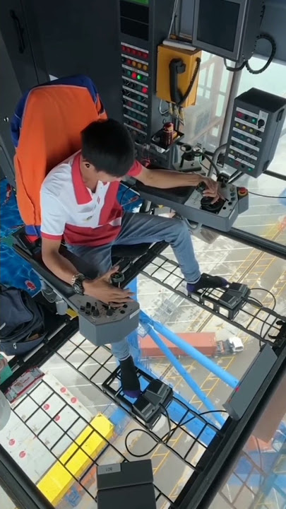 Long Crane Driver Life #shorts #crane