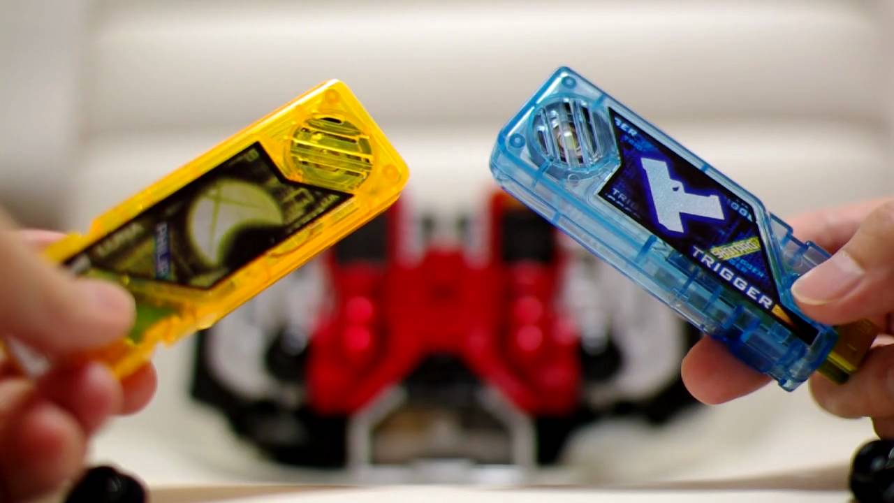 仮面ライダーW(ダブル) サウンドガイアメモリ2 ルナ×トリガー - YouTube