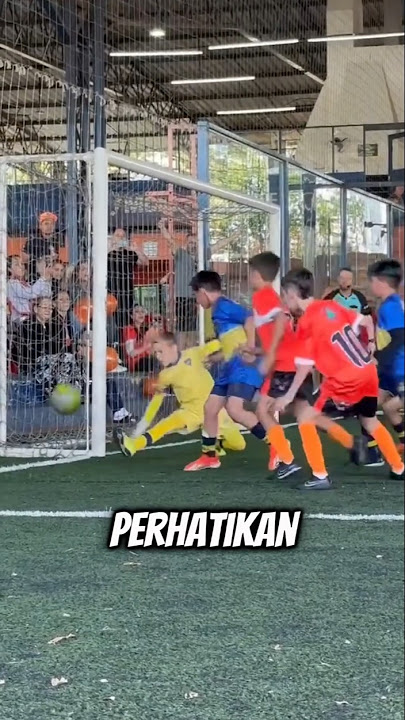 Anak ini menjadi Kiper Muda Terbaik di Dunia #shortvideo #trending #viralvideo