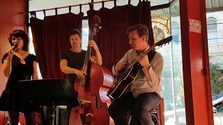 Plus Je Tembrasse - Jackie Bornstein, Philip Rex Craig Fermanis