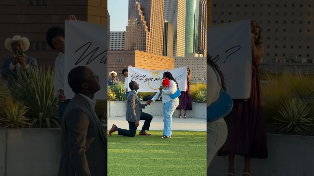 My friend got engaged 🥺🥺🥰🥰 such a lovely moment