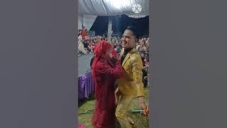 Sedang sedang saja bikin nenek ini joget