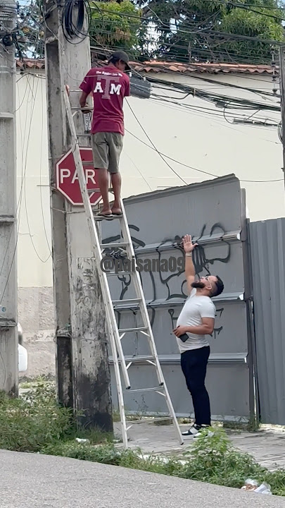 Paisana salva mais uma vida🤣🤣 #pegadinhaoficial #pegadinhasdivertidas #comedia #humor