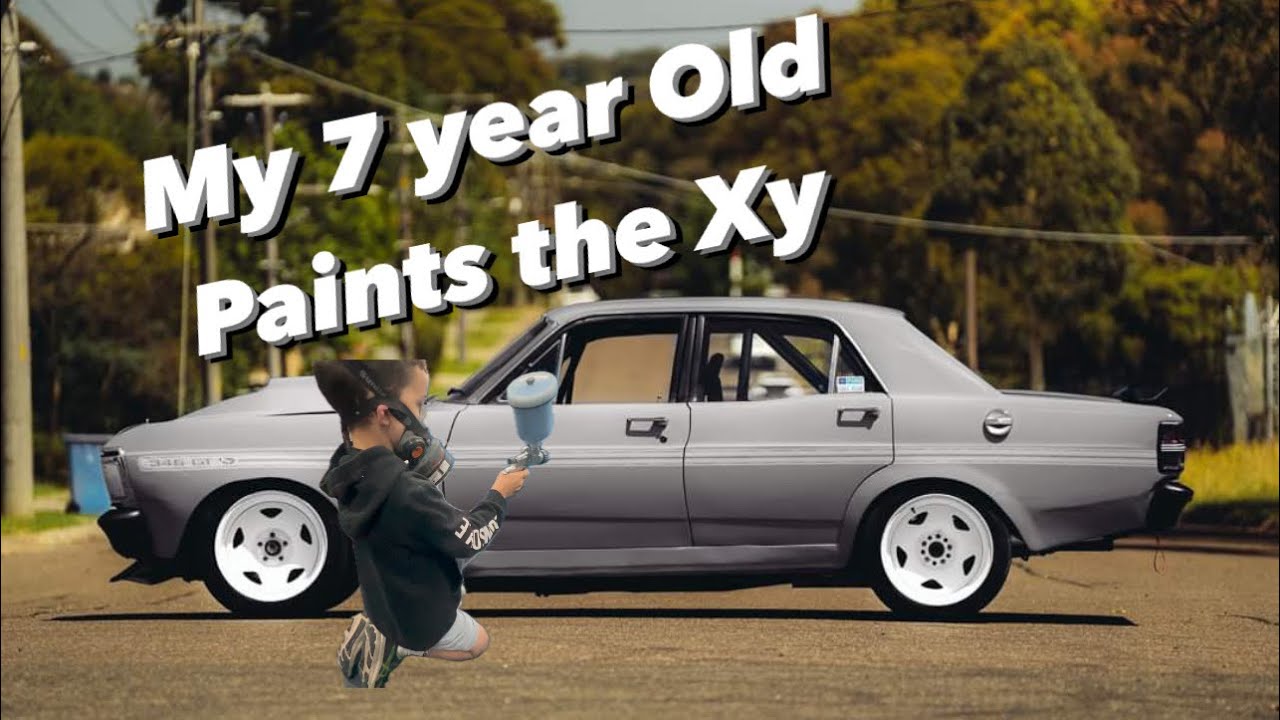 My 7 Year old paints the Xy. New Paint on the Xyynot Drifting Car