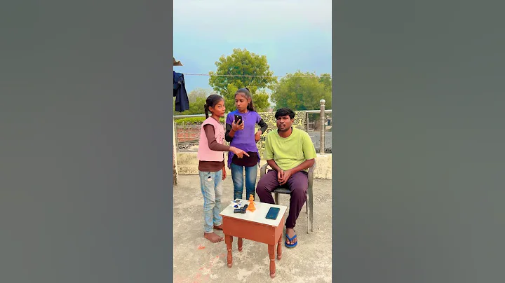 Introducing the "VitaWear SmartBand," a next-generation wearable gadget🎉