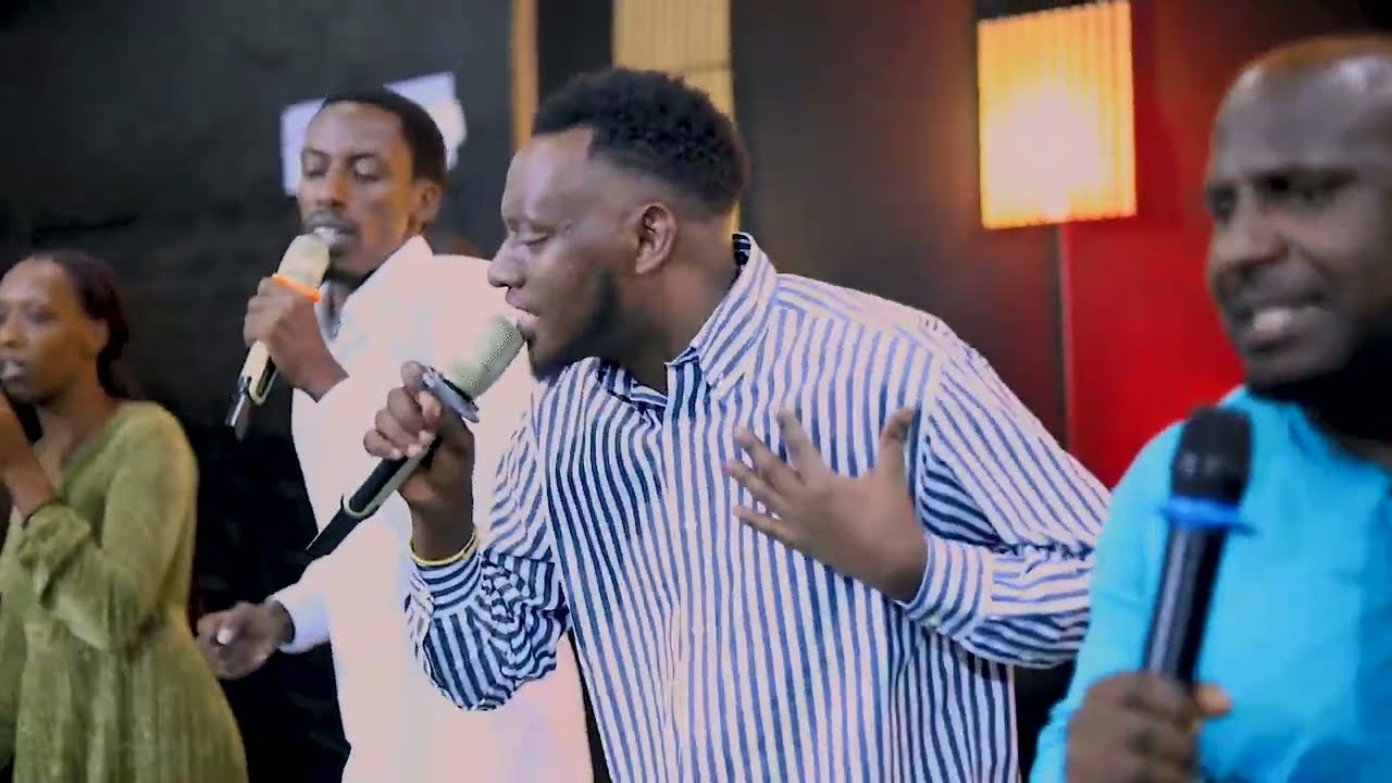 TWARABABARIWE - UMUKUNGA  Covered by ALEX Ft KAGAME