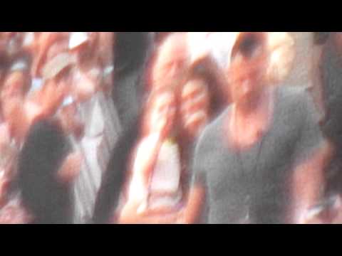 Robbie Williams Twinkle Little Star for Teddy TW Classic 4th July 2015