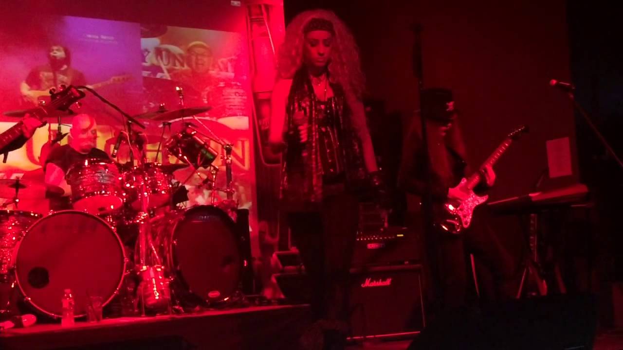 Cruecified -Home Sweet Home. (Crüecified)