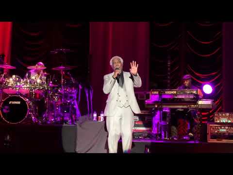 Billy Ocean - Caribbean Queen (No More Love On The Run) (Live)
