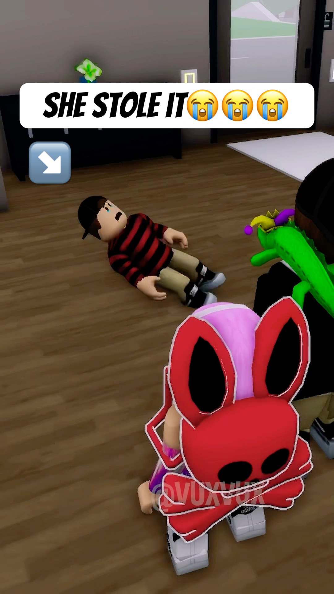 His SISTER STOLE THE GIFT that they were supposed to SHARE in Roblox ?? #roblox #brookhaven