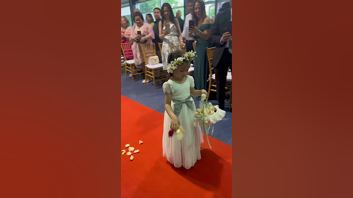 THE CUTEST FLOWER GIRL  #flowergirl #cute #wedding