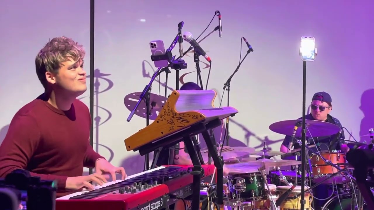 @Jesusmolinamusic & Los Dromers - Spain (Live at Berklee Caf)