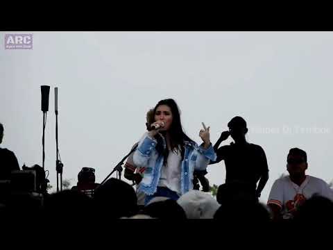 Ayu ting ting.!!! Goyang hot sambalado