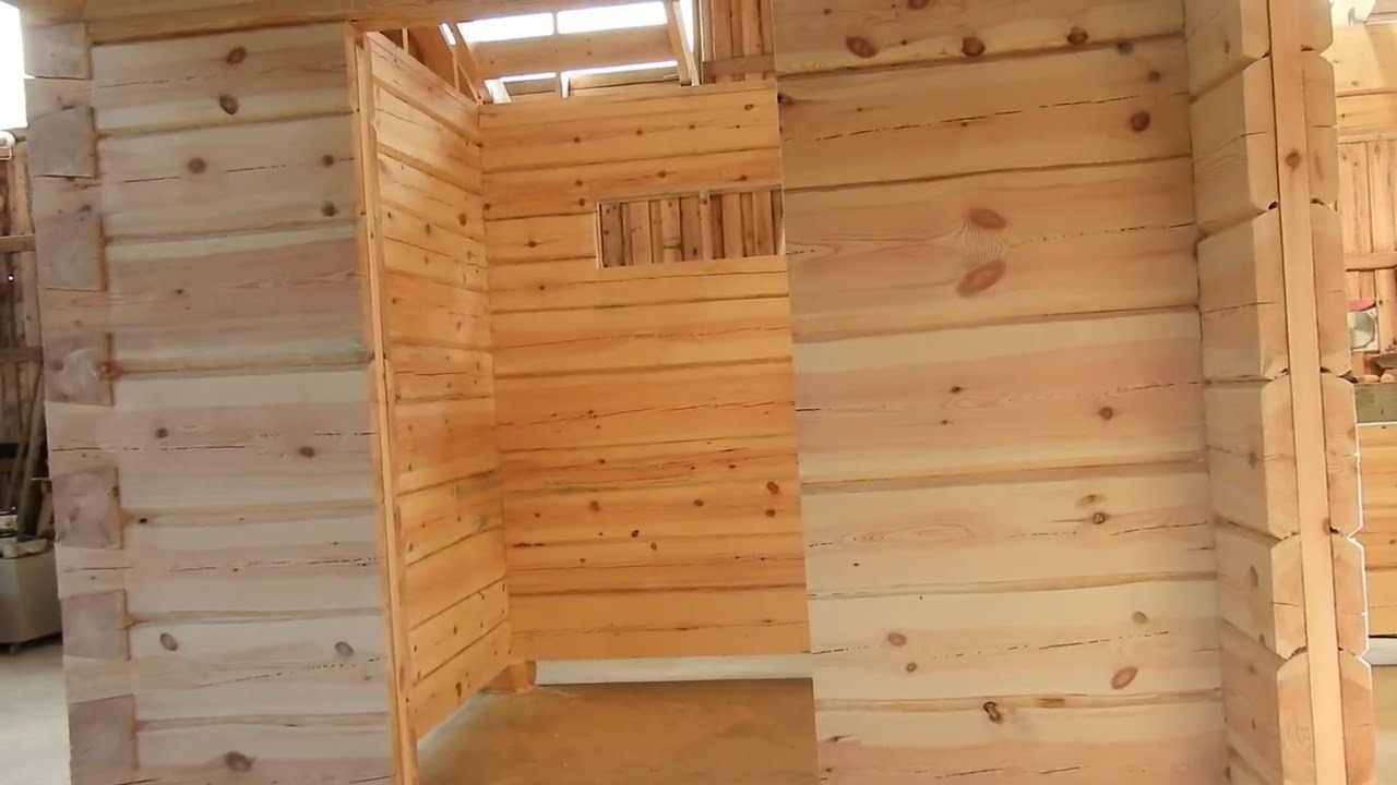 Tässä on talo, jonka rakensivat Jari ja Jani. Johdosta huolehti Erkki