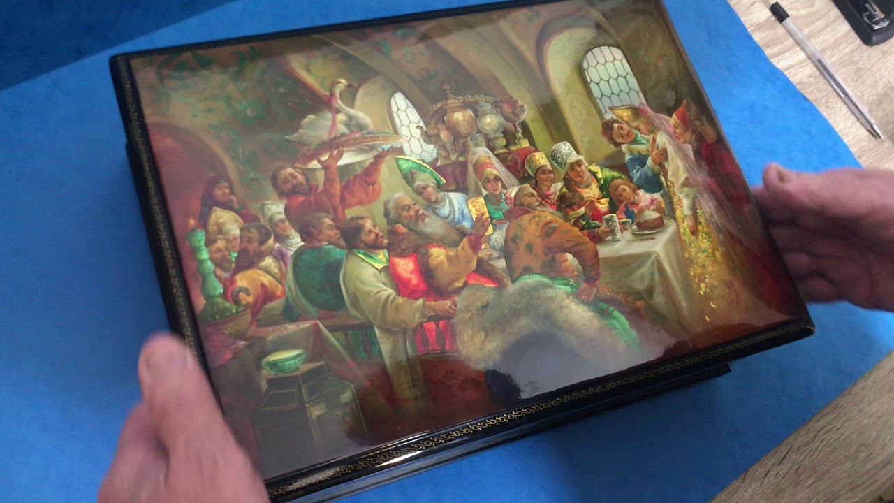 1960s Russian Painted Papier-mâché box