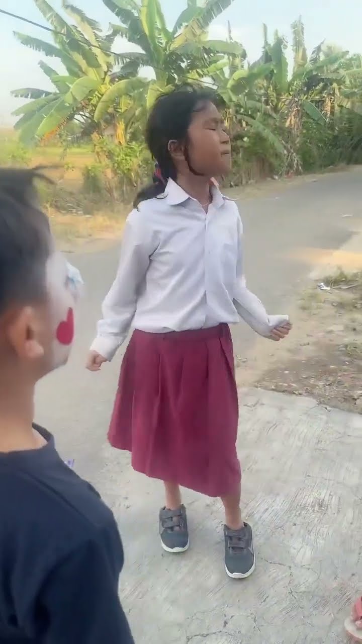 Vidio kocak dan gokil @nyaikembang1nyaikembang1 /semua pada ngaduan ?