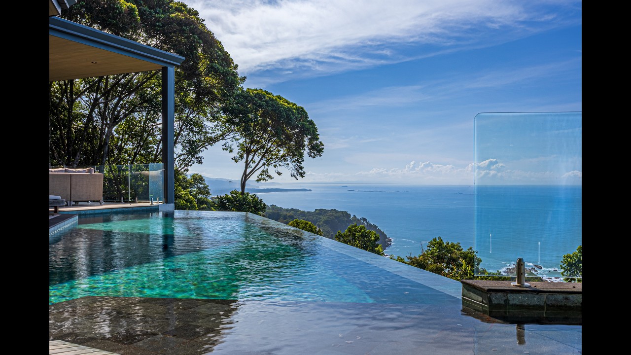 Villa San Martin walkthrough
