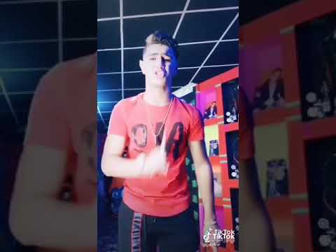 غدارين لابسين يجى الف وش نور التوت