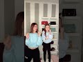 Ludovica Insegna a Mamma Daniela a Fare i TikTok 😅 #auroraeludovica #shorts