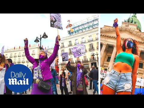 Mexico: International Women's Day protesters rage against President Obrador