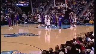 Need4Sheed.com - Rasheed Wallace Throws Towel into the Crowd and Gets Ejected