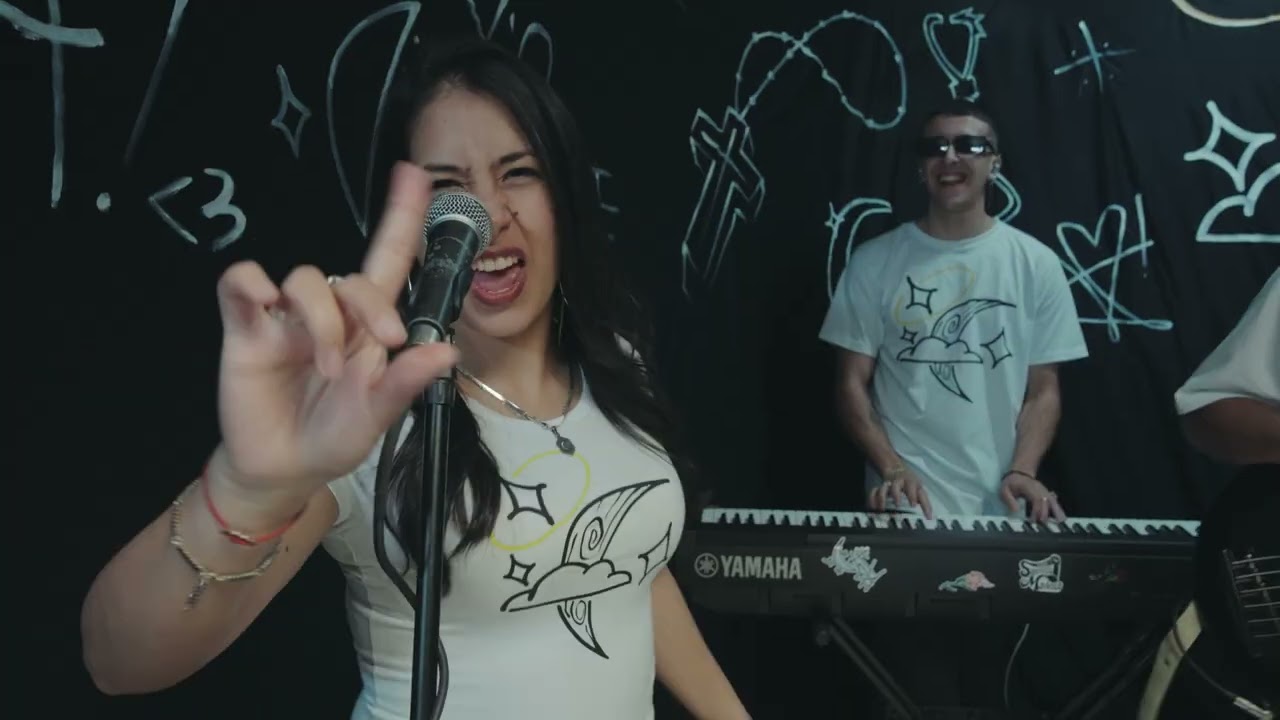 03- Malandro Entre Santos de Madera - Mi Palabra - (Live Session Vol.2)