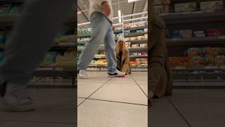 He didn't expect this. 🧏‍♀️👠💥