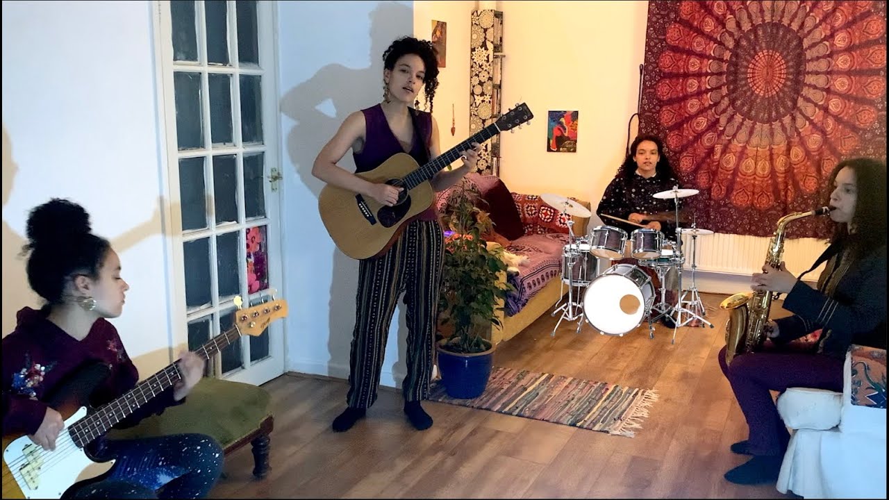 Stronger Than Me by Amy Winehouse (Cover by Kizzy Crawford)