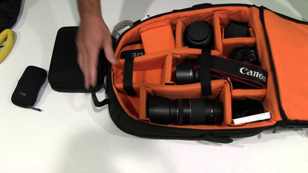 amazonbasics dslr and laptop backpack