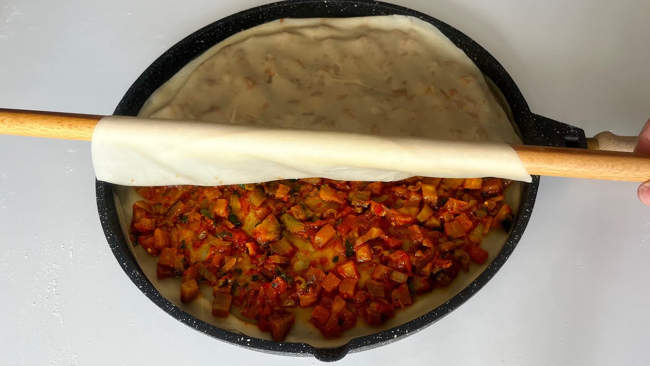 Patlıcan aldığımda hemen yapıyorum nefis mayasız tavada kolay börek tarifi