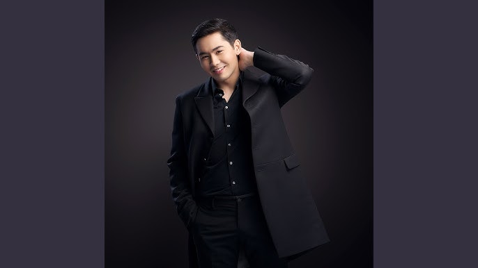 Жалаңаш үнді әйелдері зәр шығаруда HD порно еркелетеді