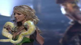 Britney Spears - I’m a Slave 4 U (Live at the 2001 VMAs) Resimi