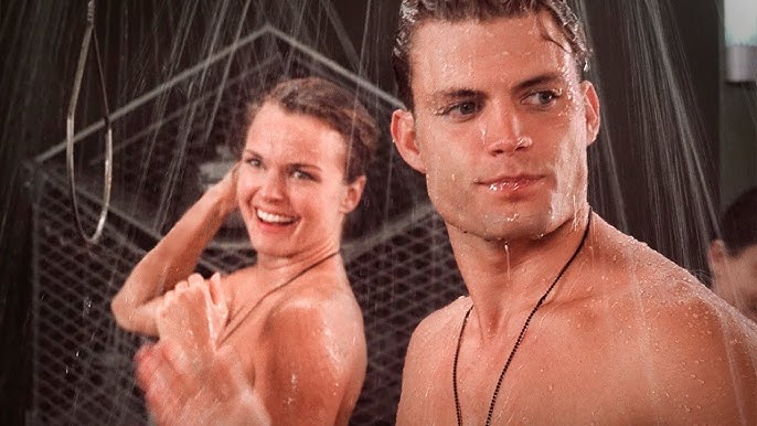 Xxx onlayn eshak yuzida Jaba malika Leiyani sikadi