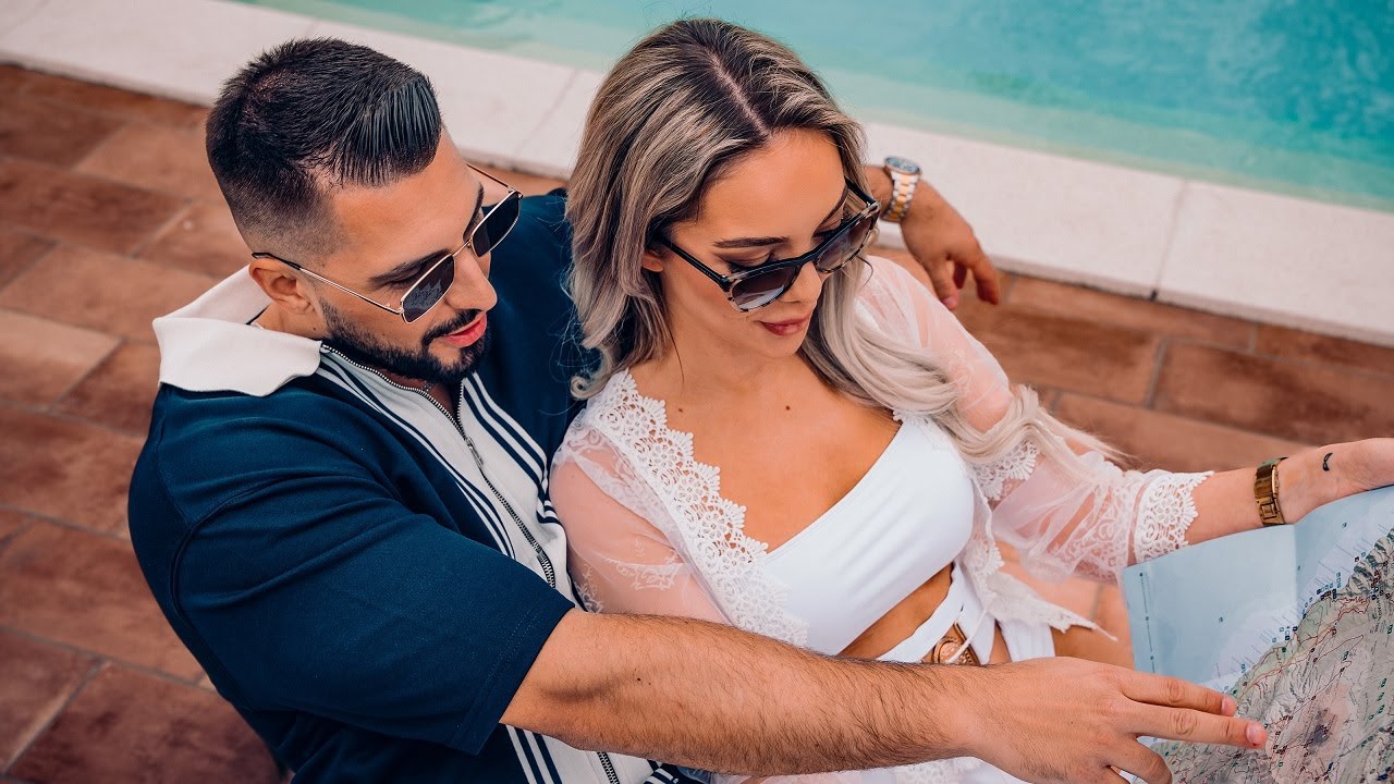 CHALLE SALLE - SUPERMAN (Official Video)